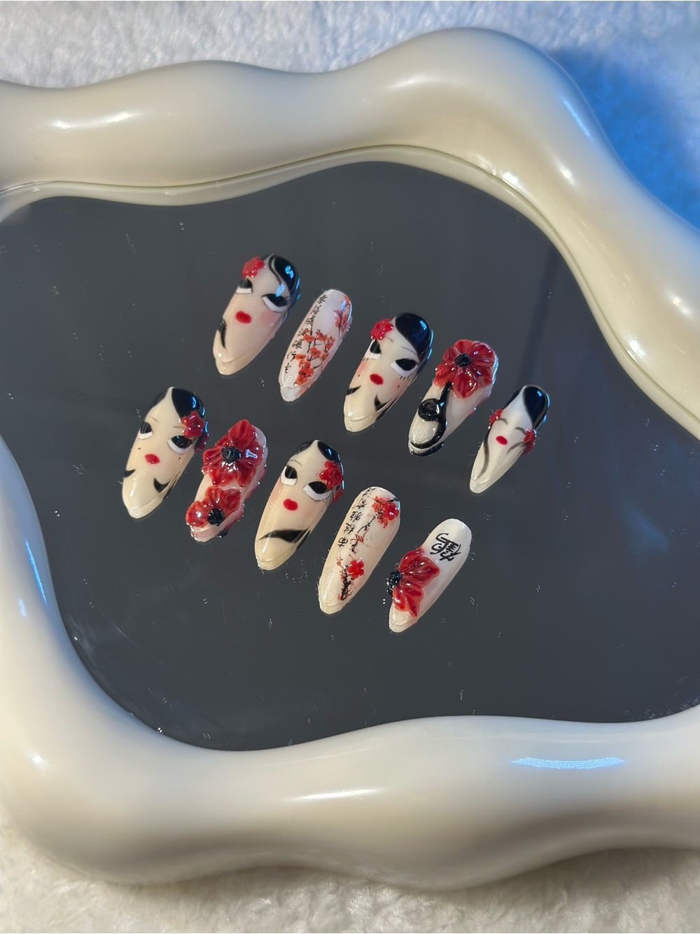 HAND-PAINTED Japanese Geisha Press-On Nail Set